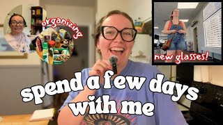 Vlog #384| Spend a few days with me! Getting new glasses, organizing my kitchen cabinets & more!