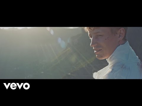 Tim Bendzko - Keine Maschine (Offizielles Musikvideo)