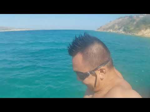 【克里特岛的退休生活】下海抓海胆，看看地中海的海胆如何#爱琴海#海胆#