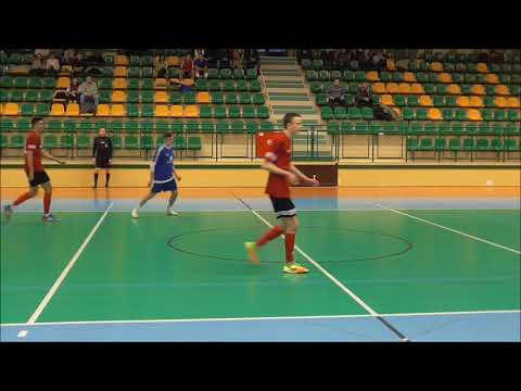 Juniorzy starsi Motoru Lubawa -   Juniorzy mlodsi Motoru Lubawa  halówka  migawki