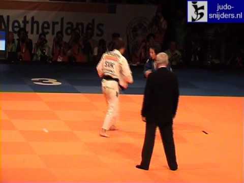 Judo 2009 Rotterdam: Ueno (JPN) - Komlosiova (SVK) [-63kg].