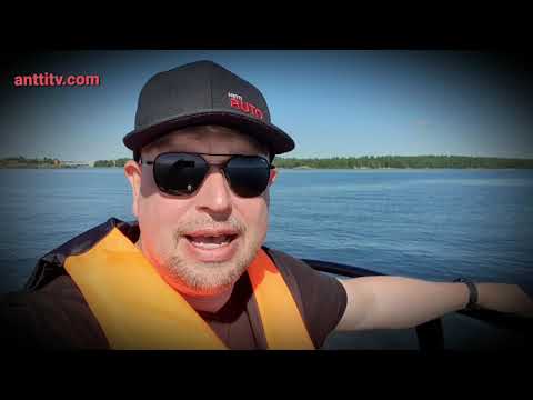 KaaraTV Document #9: Nettiveneen kuvauksissa Faster 570 SC