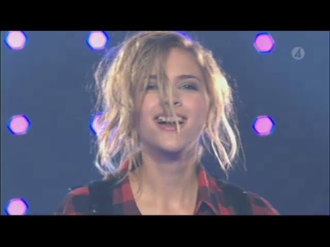 Tove Östman Styrke - We're not living in America - Idol Sverige (TV4)
