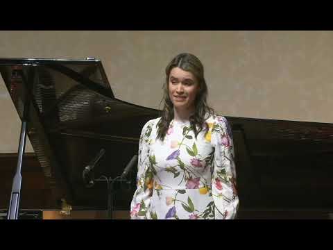 Schumann: Im wunderschönen Monat Mai (Dichterliebe) // Helen Charlston & Sholto Kynoch