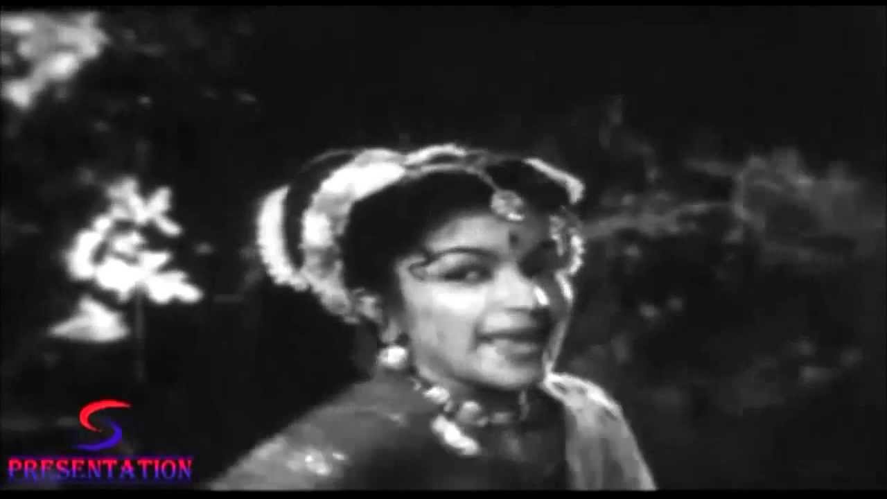 Run Jhun Jhun Paayal Jhanke Lyrics | Maya Machhindra | Lata Mangeshkar, Mohammed Rafi | Ramlal Heerapanna
