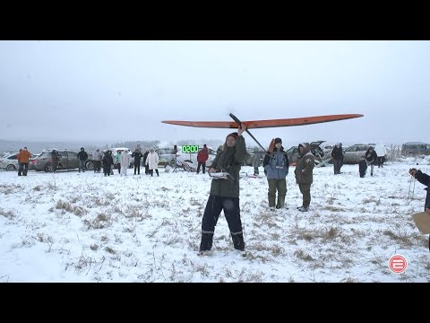 От винта! В Ревде прошли соревнования авиамоделистов