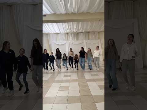 Kad deca zaigraju kolo #kolo #uzivo #veselo #shorts