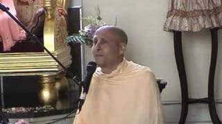 Radhanath Maharaj singing Hari Haraya Nama Krishna