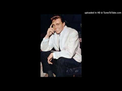 Wayne gee sings phone call