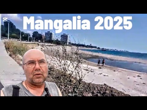 Plaja din Mangalia. Cea mai mică apă. Doar 50 de cm la 50 de m distanță de mal!