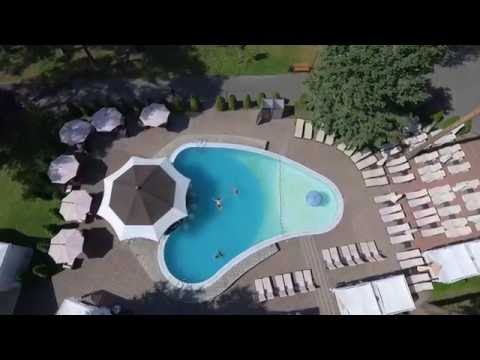 AT3M Corporative pool party