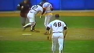 Rick Cerone Can't Find Ball In His Glove! "New York Yankees"