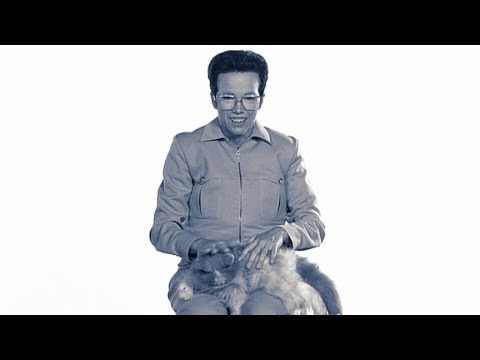 Diktator auf Schmusekurs - Ladykracher