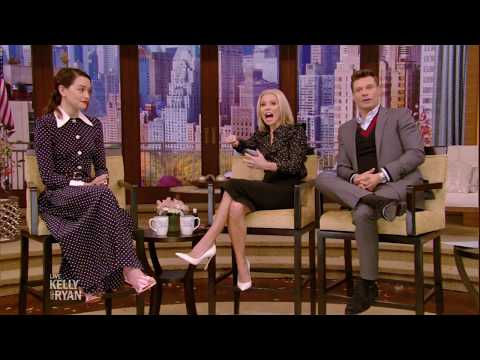 Daisy Ridley Visits Barbara Streisand at Her House