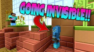 GOING INVISIBLE DURING A MINECRAFT HIDE &amp; SEEK TO AVOID THE SEEKER!!