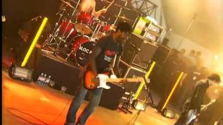 Bloc Party - Banquet [Live From Belfort at Eurockéennes Festival 2005] HD