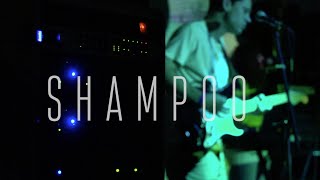 Shampoo &quot;High school&quot;