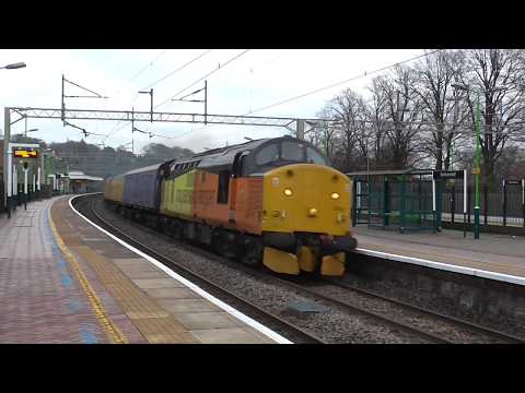 Colas 37521 thrashes Berkhamsted on an Ultrasonic Testing Unit to Derby RTC - 6th January 2018
