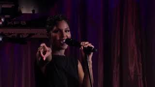 Love shoulda brought you home ( live ) - Toni Braxton