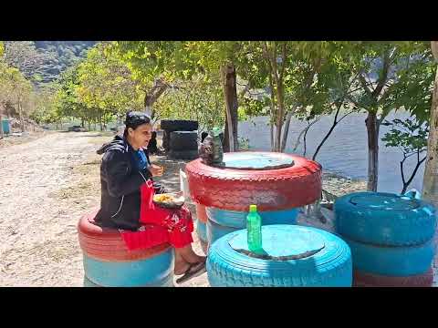Bienvenidos a la laguna de obrajuelos Agua Blanca Guatemala