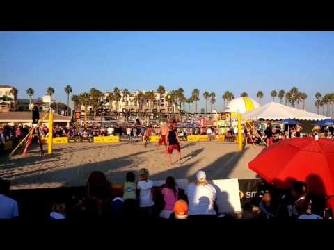 And the ref decides game 1 for Gibb / Patterson