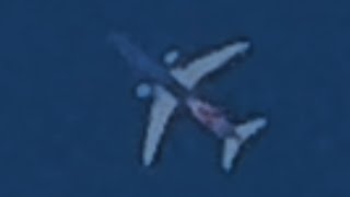 Southwest Airlines Boeing 737 MAX 8 (Heart Livery) Flying By Idaho Falls [N9010T]