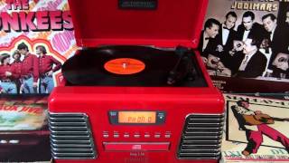 The Monkees - Theme From The Monkees