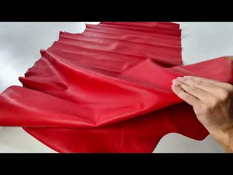 CUERO VACUNO ROJO  1011