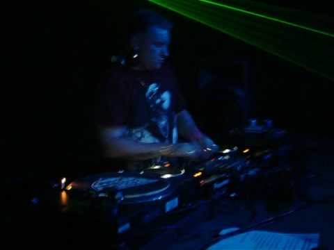 12 - Proud 2 Be Hardcore-Newstyler In Charge - Partyraiser part1