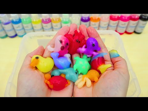 Making Squishy Animal Water Toys while Going Over Colors - Fun Educational Video For Kids