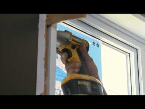 comment poser fenetre pvc