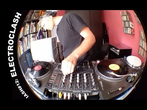IASH #12 - ELECTROCLASH set - Operari Martinez