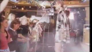 Bananarama - State I'm In