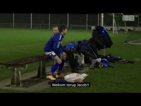 SVUrk Oefen wedstrijd Leen JO13-2 VS Leen JO13-3