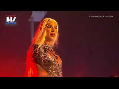 Lia Clark canta "Chifrudo" no Rock In Rio 2022!