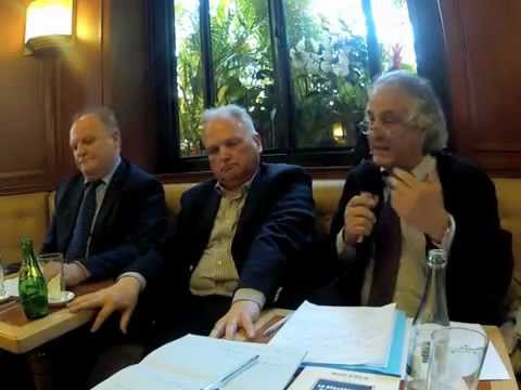 François Asselineau face à Marc d’Héré : « Se libérer de la dictature de l'Union européenne »