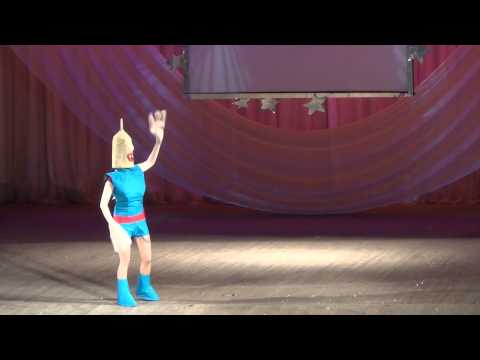 M.O.con 2013 косплееры Кана-тян и Синий Коготь