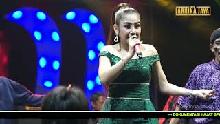 Download lagu Lagi demen sapa - Anik Arnika new Arnika jaya mp3