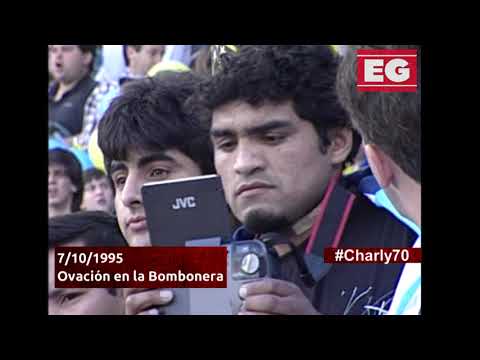 Ovación de La Bombonera para Charly García