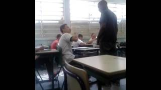 Não toque no meu cabelo