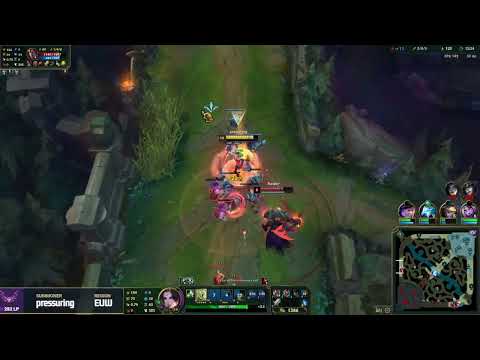 BuiltEUW Riven - Riven vs Darius