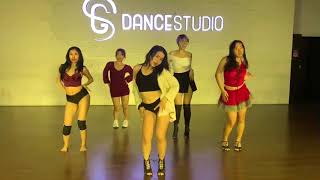 Gwen Stefani - Santa Baby I Vivian&#39;s Choreography