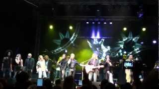 Foot-Concert "So lonely" et "No woman no cry" Lyon 13/10/12