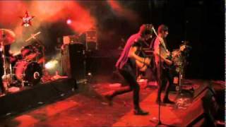 The Horrors - Can&#39;t control myself  live France 2010