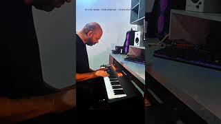 Esse louvor instrumental toca, chama a presença, faça uma oração | Diga: Senhor "Eu me rendo" a ti