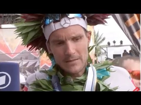 ALISTAIR BROWNLEE SHOVES JAN FRODENO "He's always been a bum" - 2019 Ironman World Championship