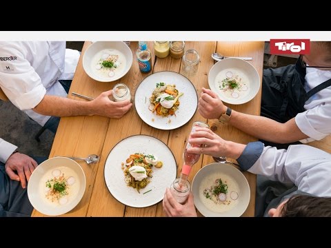 Graukäsesuppe, Gemüsegröstl und Apfelringe: Tiroler Rezepte 👨‍🍳