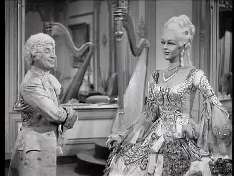 Harpo's ensemble: the mirror scene  in The Big Store (1941)