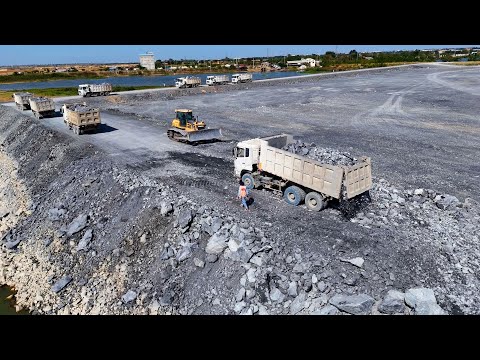 EP11,OMG!Land Was Slide But Fill Back By 25T Dump Truck Loading Stones With Komatsu SHANTU Push Ston