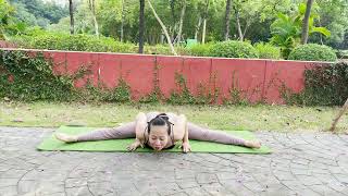Download lagu Outdoor Morning Yoga: 5 Essential Exercises by Lucia Yoga for a Healthy Body mp3 Download lagu Outdoor Morning Yoga: 5 Essential Exercises by Lucia Yoga for a Healthy Body mp3